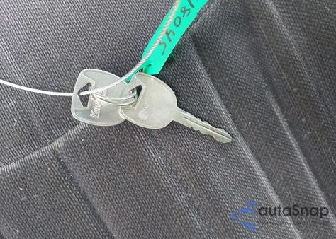 2004 Chevrolet Silverado 1500 Ls from USA, damaged, VIN 2GCEC19T141113207